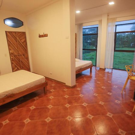 Hotel Pura Natura Beachfront 托尔图格罗 外观 照片